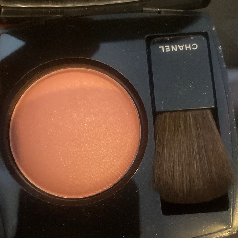 Chanel makeup blush
